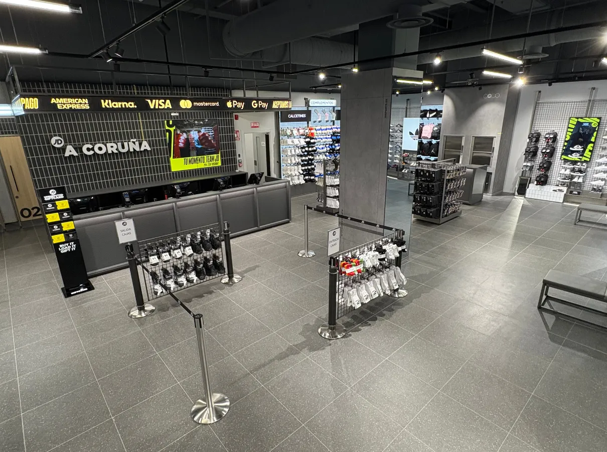 Construcción tienda JD 4 Construcción tienda JD