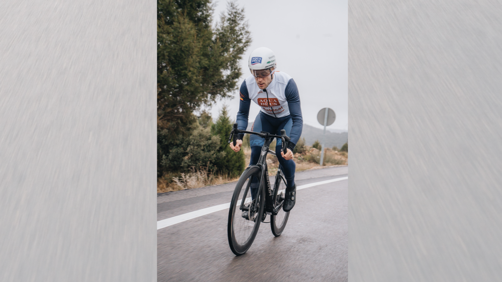 Pepe Moreno en competición con el patrocinio de Campos en el EuroTrack26